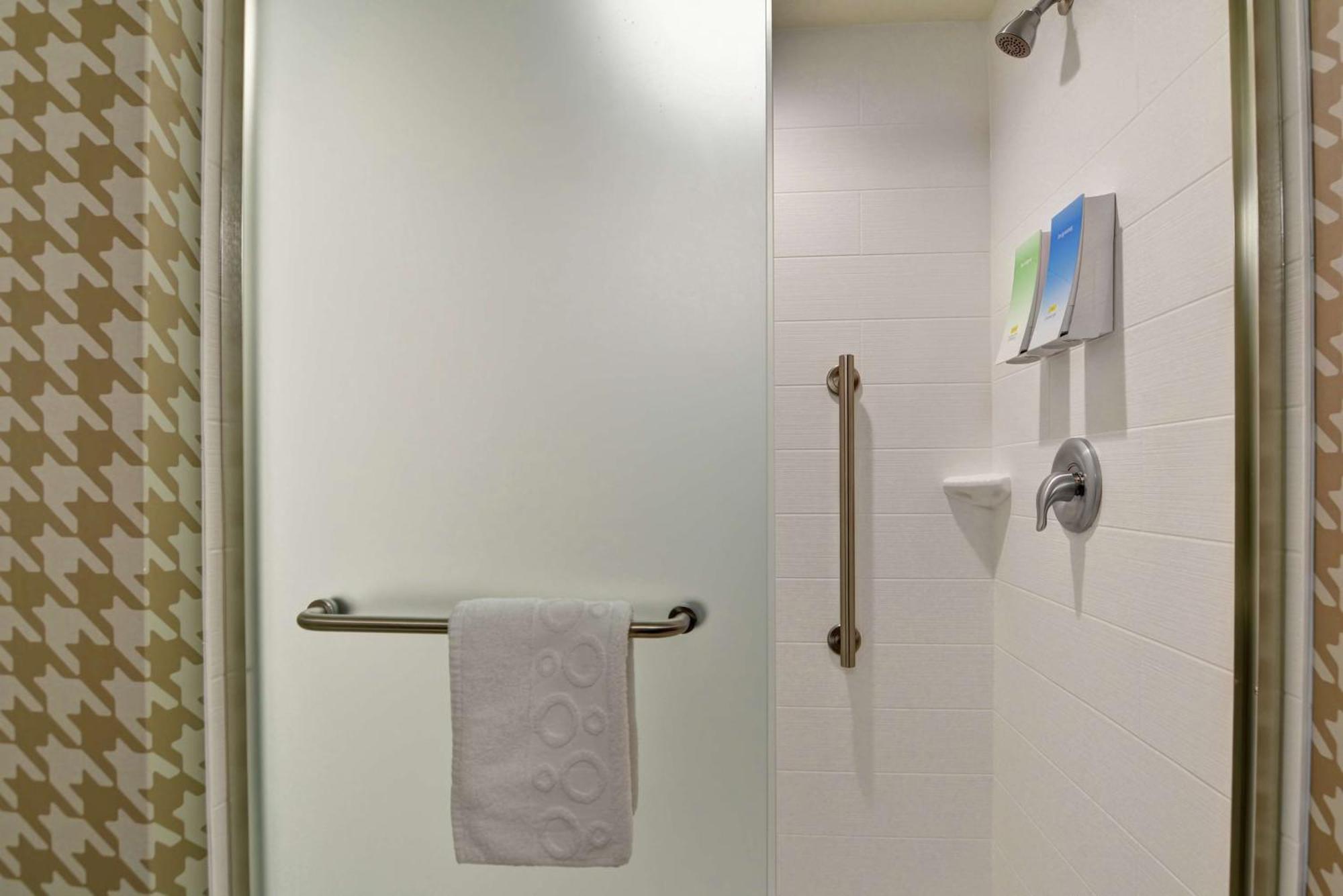 Home2 Suites By Hilton Dayton Vandalia Экстерьер фото